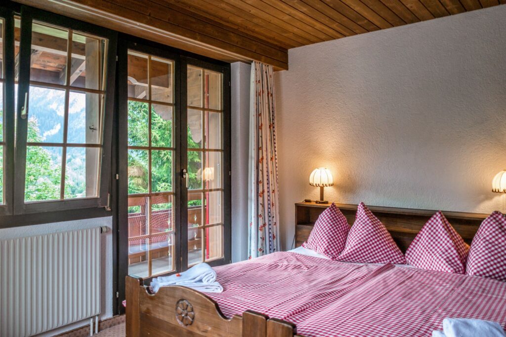 2-bed room in the Hotel Gletscherblick